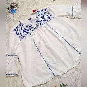 🔴CLOSET CLOSE OUT SALE Boho embroidery cotton blouse